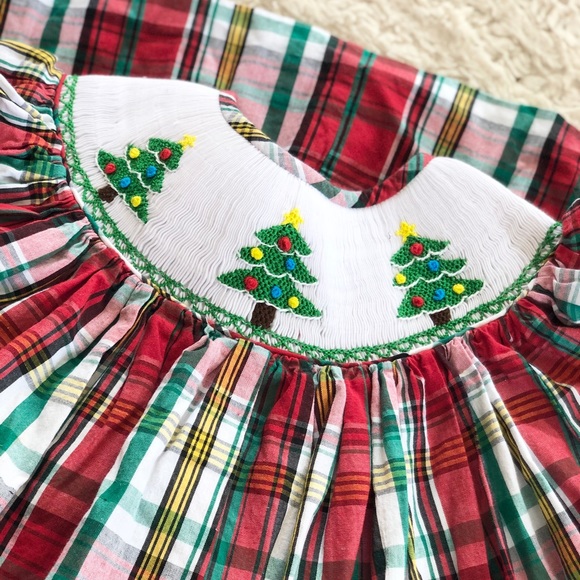 Jack & Jill Smocked Plaid Bishop Dress - Picture 6 of 12